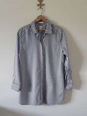 Chico's Black White Stripe No Iron Sateen Long Sleeve Button Down Size Large